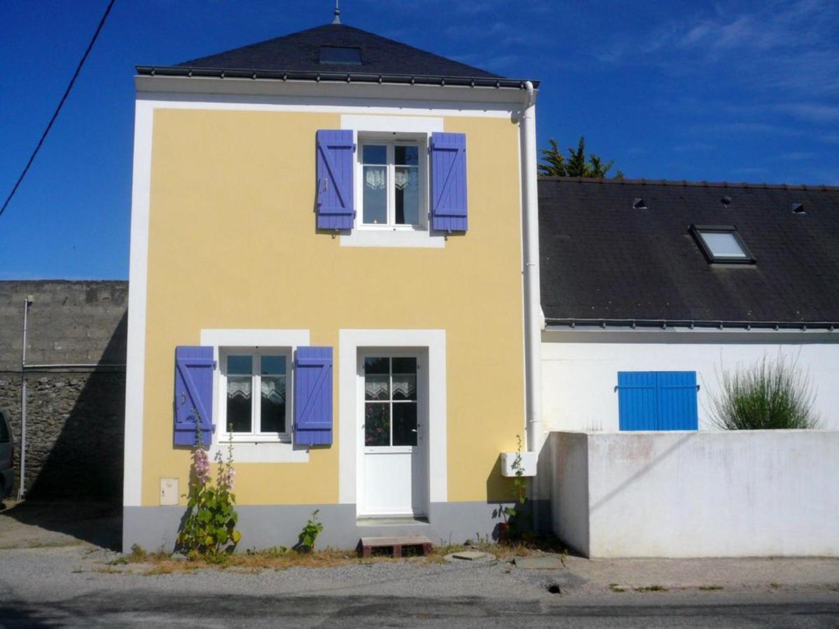 Maison Mitoyenne 3 Ch. Avec Jardin, Terrasse Et Poele A Bois, Proche Du Port De Sauzon, Animaux Ok - Fr-1-418-160 Luaran gambar